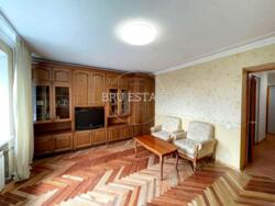 Продається квартира Київ, Святошинський, Симиренка, 2/19 фото 8 Продається квартира Київ, Святошинський, Симиренка, 2/19 фото 8