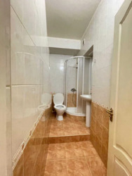   , ,  1  9