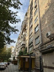 Продається квартира Київ, Солом'янський, Чоколівський бульвар, 19 фото 13 Продається квартира Київ, Солом'янський, Чоколівський бульвар, 19 фото 13