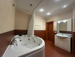 Продається квартира Київ, Дарницький, Анни Ахматової, 43 фото 11 Продається квартира Київ, Дарницький, Анни Ахматової, 43 фото 11