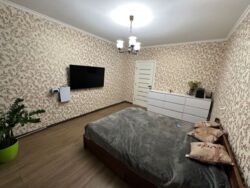 Продається квартира Київ, Дарницький, Михайла Гришка, 10 фото 1 Продається квартира Київ, Дарницький, Михайла Гришка, 10 фото 1