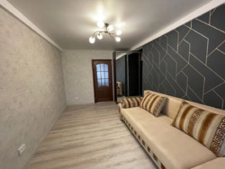 Продається квартира Київ, Святошинський, Зодчих, 36 фото 5 Продається квартира Київ, Святошинський, Зодчих, 36 фото 5