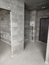   , , , 8  4