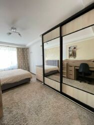 Продається квартира Київ, Святошинський, Литвиненко-Вольгемут, 2А фото 9 Продається квартира Київ, Святошинський, Литвиненко-Вольгемут, 2А фото 9