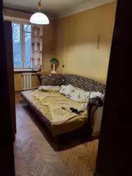   , ,   ( ), 4  29