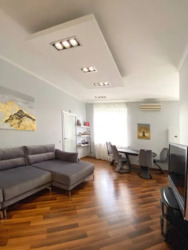 Продається квартира Дмитра Дорошенка (Чигорина), 49, Київ, Печерський, м. Палац Україна фото 1 Продається квартира Дмитра Дорошенка (Чигорина), 49, Київ, Печерський, м. Палац Україна фото 1