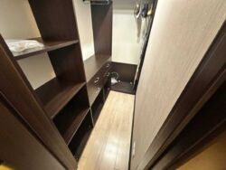 Продається квартира Київ, Дарницький, Урлівська 23 фото 5 Продається квартира Київ, Дарницький, Урлівська 23 фото 5