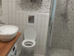   , , -, 27, .   3
