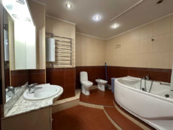 Продається квартира Київ, Дарницький, Анни Ахматової, 43 фото 10 Продається квартира Київ, Дарницький, Анни Ахматової, 43 фото 10