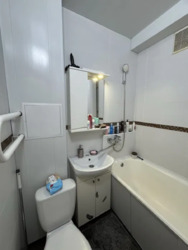 Продається квартира Київ, Святошинський, Гната Юри, 5 фото 7 Продається квартира Київ, Святошинський, Гната Юри, 5 фото 7