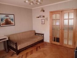 Продається квартира Київ, Голосіївський, просп. Глушкова Академіка, 32 фото 9 Продається квартира Київ, Голосіївський, просп. Глушкова Академіка, 32 фото 9