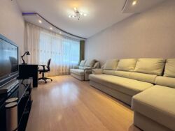 Продається квартира Київ, Святошинський, Верховинна 37 фото 7 Продається квартира Київ, Святошинський, Верховинна 37 фото 7