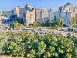 Продається квартира Київ, Голосіївський, Глушкова 18 фото 5 Продається квартира Київ, Голосіївський, Глушкова 18 фото 5