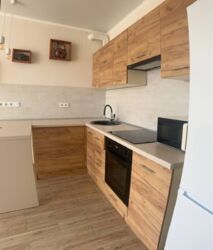 Продається квартира Київ, Салютна 2 фото 4 Продається квартира Київ, Салютна 2 фото 4