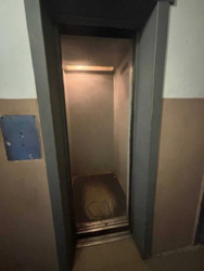 Продається квартира Київ, Шевченківський, Володимира Сальського, 8 фото 4 Продається квартира Київ, Шевченківський, Володимира Сальського, 8 фото 4