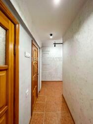 Продається квартира Київ, Святошинський, Симиренка, 2/19 фото 1 Продається квартира Київ, Святошинський, Симиренка, 2/19 фото 1