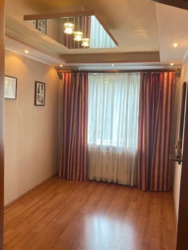 Продається квартира Київ, Святошинський, Мудрака Олега, 31А фото 1 Продається квартира Київ, Святошинський, Мудрака Олега, 31А фото 1