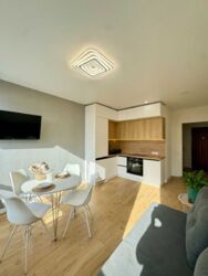 Продається квартира Столичне шосе, 1, Київ, Голосіївський фото 2 Продається квартира Столичне шосе, 1, Київ, Голосіївський фото 2