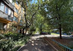 Продається квартира Київ, бульв. Верховної Ради 18-А фото 4 Продається квартира Київ, бульв. Верховної Ради 18-А фото 4