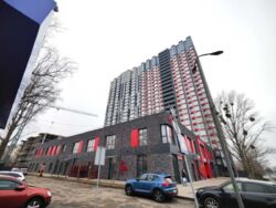 Продається квартира Київ, Святошинський, Мудрака, 2, м. Академмістечко фото 1 Продається квартира Київ, Святошинський, Мудрака, 2, м. Академмістечко фото 1