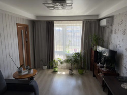 Продається квартира Чорнобильська, 11, Київ, Святошинський, м. Академмістечко фото 1 Продається квартира Чорнобильська, 11, Київ, Святошинський, м. Академмістечко фото 1