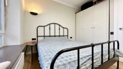   , ,  Club House, .  , 11,  10