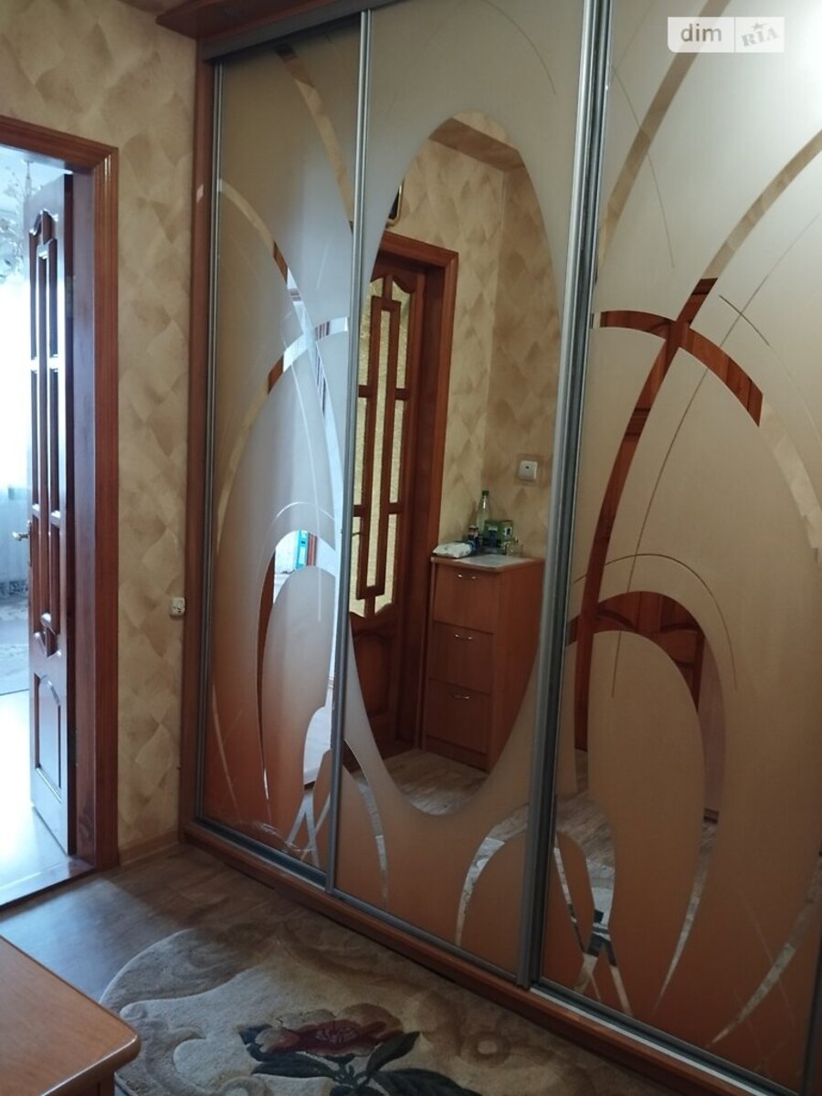 Продається квартира Вінницька, Вінниця, Староміський, Олієжир комбінат, пров. Соняшниковий, 1 фото 1 Продається квартира Вінницька, Вінниця, Староміський, Олієжир комбінат, пров. Соняшниковий, 1 фото 1