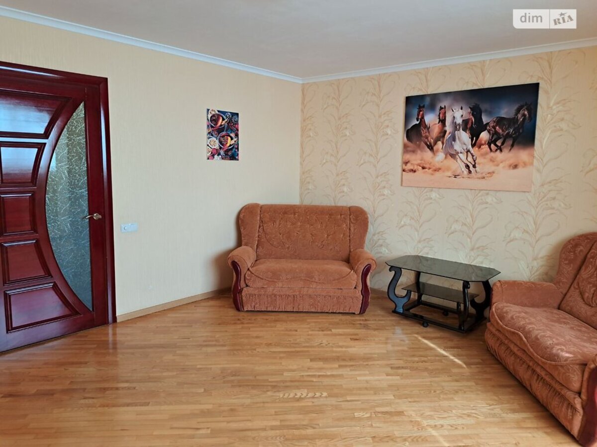 Продаж 2к квартири 52 кв. м на вул. Остапа Вишні фото 1 Продаж 2к квартири 52 кв. м на вул. Остапа Вишні фото 1