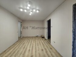 Продається чотирикімнатна квартира під чистовий ремонт фото 12 Продається чотирикімнатна квартира під чистовий ремонт фото 12