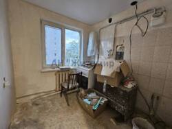 Продається чотирикімнатна квартира під чистовий ремонт фото 10 Продається чотирикімнатна квартира під чистовий ремонт фото 10