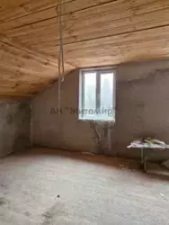     . .  9