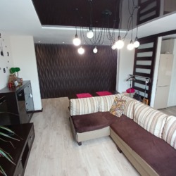 Продається простора квартира, 84 кв.м, з ремонтом, центр фото 2 Продається простора квартира, 84 кв.м, з ремонтом, центр фото 2