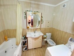 Продається 3х ком «Чешка» Центр міста! Ремонт! фото 14 Продається 3х ком «Чешка» Центр міста! Ремонт! фото 14