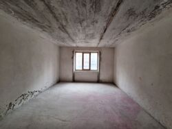2 к.нов.в центрі р-н.парку Шевченка 2/10 ц.пл.80.5 кв.м, заселений буд. фото 3 2 к.нов.в центрі р-н.парку Шевченка 2/10 ц.пл.80.5 кв.м, заселений буд. фото 3