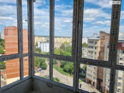 Продається 2км.квартира , готову до ремонту здану по вул. Горбачевського. фото 11 Продається 2км.квартира , готову до ремонту здану по вул. Горбачевського. фото 11