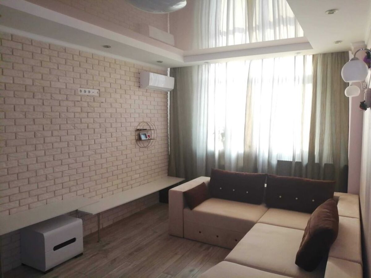 �� ������ ����� 2� �������� , ������ ���� 1