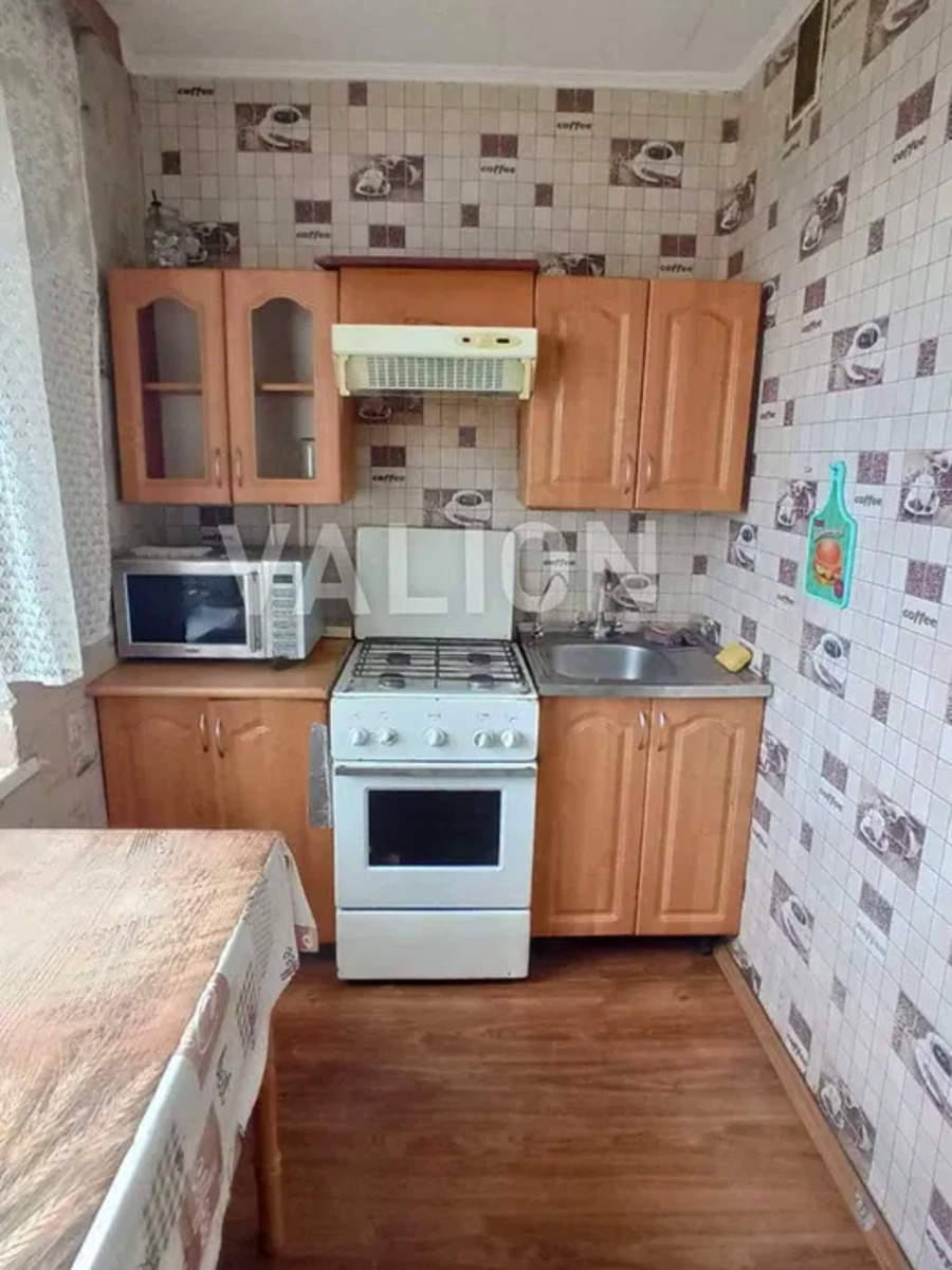 1-� ����������� 3-� ���� 1