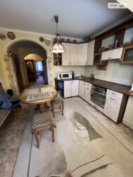 ������ 3� �������� 72.3 ��. � �� ���. ���������� 1 ���� 4