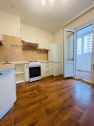 ������� 1-������� �������� 48,8�2 �� ������������� 13 ���� 2