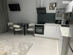 ������� 1� �������� �� RiverStone ���� 12