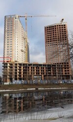 2-� ������� �������� Rusaniv Residence 8-� ������ 72m2. ���� 1