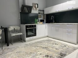 ������� 1� �������� �� RiverStone ���� 17