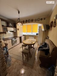 ������ 3� �������� 72.3 ��. � �� ���. ���������� 1 ���� 5