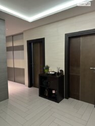 ������ 3� �������� 121 ��. � �� �����. ����� ���������� 23 ���� 12