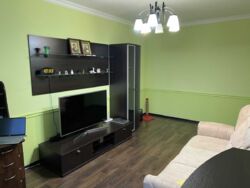 ������� 3� �������� 93.8 ��.�. �� ��. ��������� 15 ���� 8