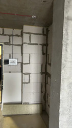 1-� �� 4U ���� 11