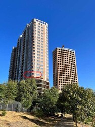 2-� ������� �������� Rusaniv Residence 8-� ������ 72m2. ���� 3