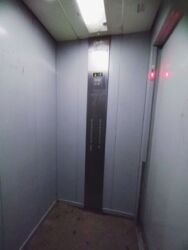 ������ 3 ���. (85 �), 5 ��. �����, � �������� ���� 18