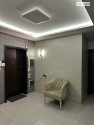 ������ 3� �������� 121 ��. � �� �����. ����� ���������� 23 ���� 14