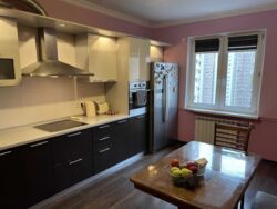 ������� 3� �������� 93.8 ��.�. �� ��. ��������� 15 ���� 2